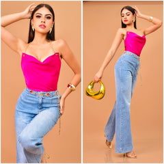 BLUSA SATINADA CON TIRANTES DE CADENA