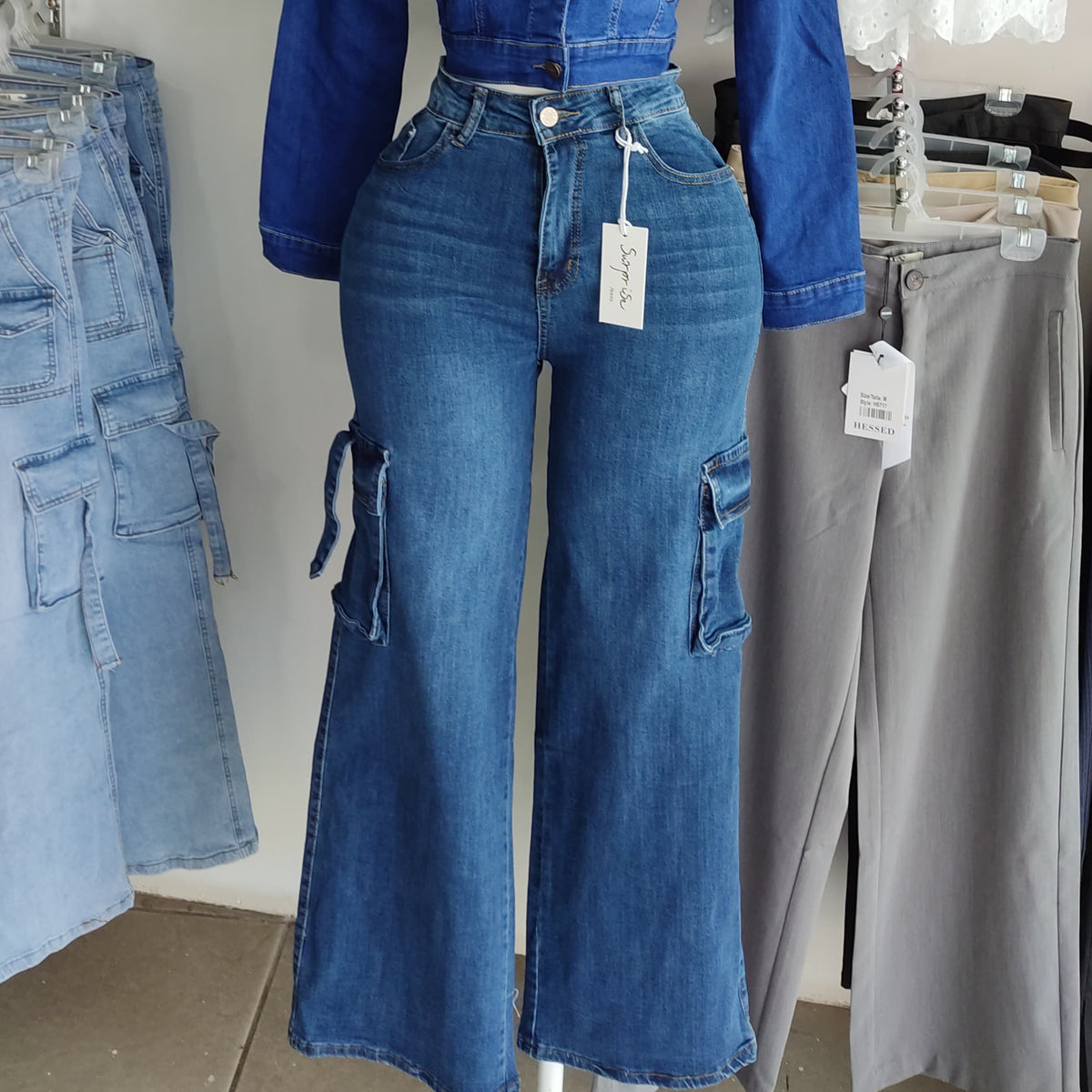 Pantalón cargo