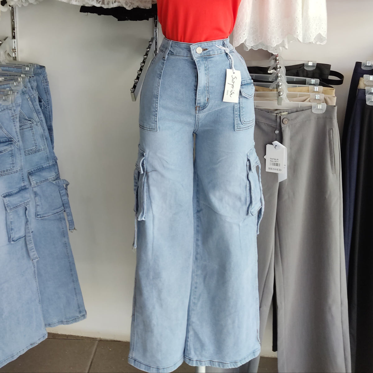 Pantalón cargo